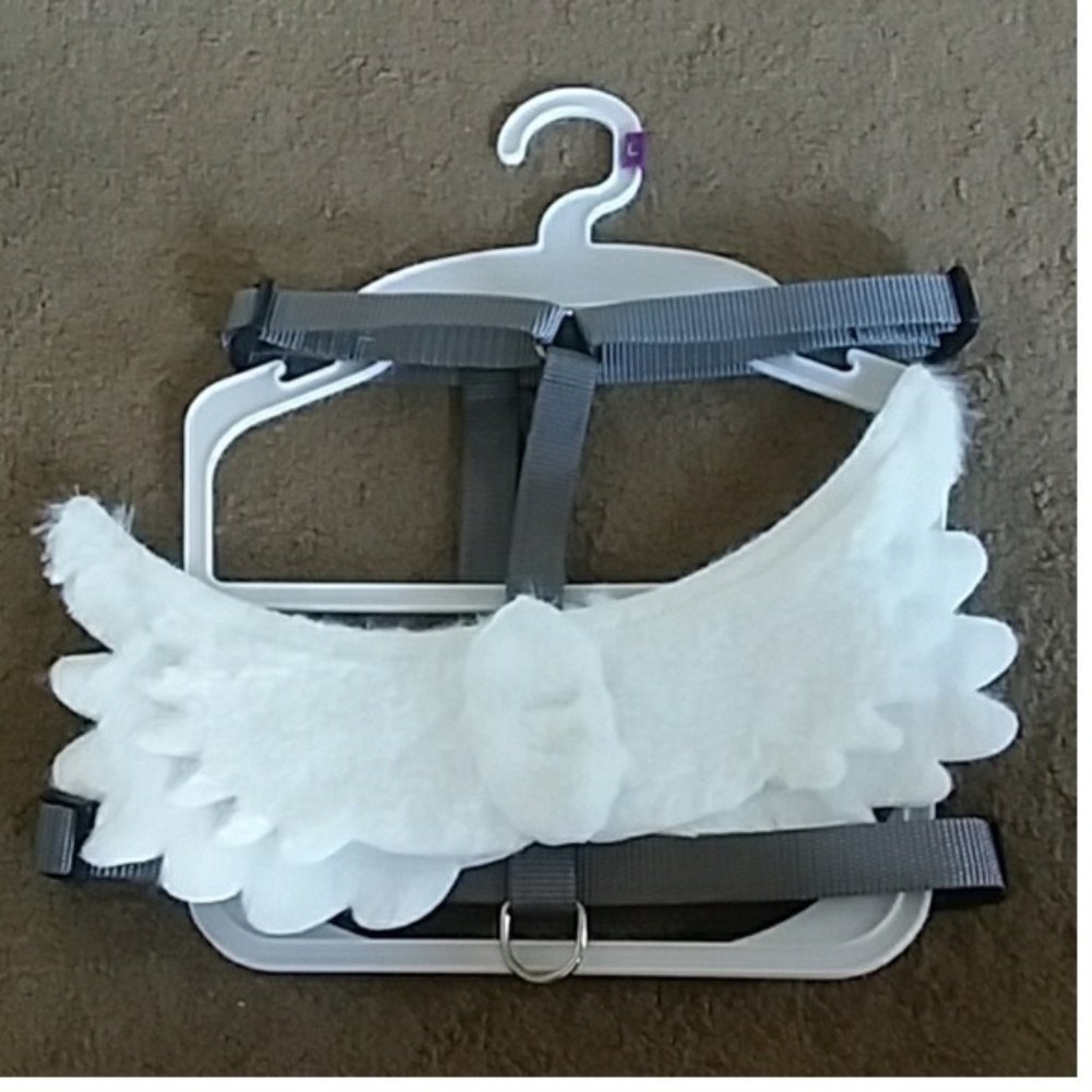 DOG Halloween Costume ANGEL Wings Harness Size XS/S M/L White NWT